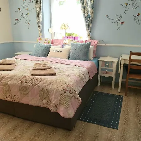 Ferienhaus Ferienhaus Eifelcottage Am Waldseepfad - Badesee Traumferienhaeuser-eifel Rieden (Mayen-Koblenz)