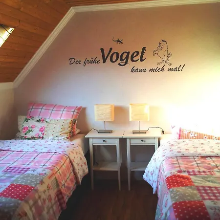 Ferienhaus Eifelcottage Am Waldseepfad - Badesee Traumferienhaeuser-eifel * Rieden (Mayen-Koblenz)